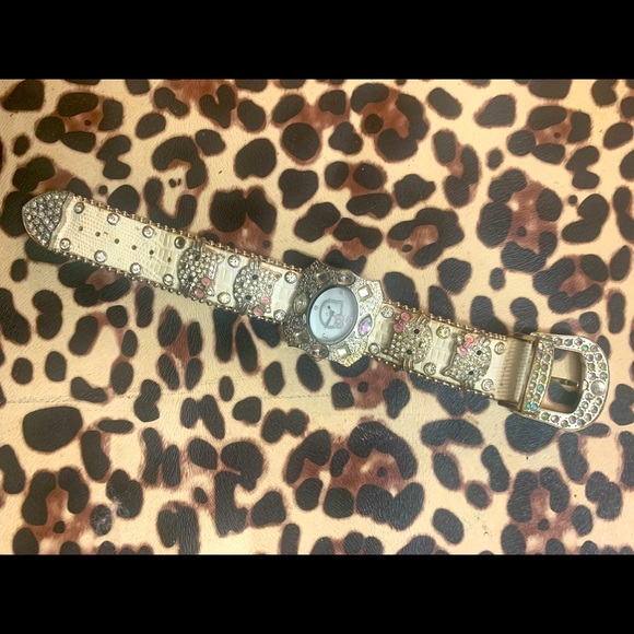 Hello kitty watch - Picture 2 of 3